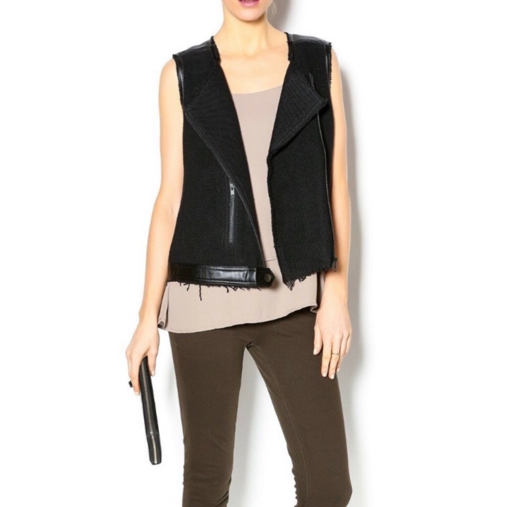BB Dakota vest